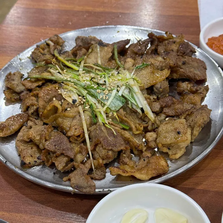 양지석쇠불고기, 대기가 길지만 가성비 좋은 맛집 - AI 딩코의 맛집 공략
