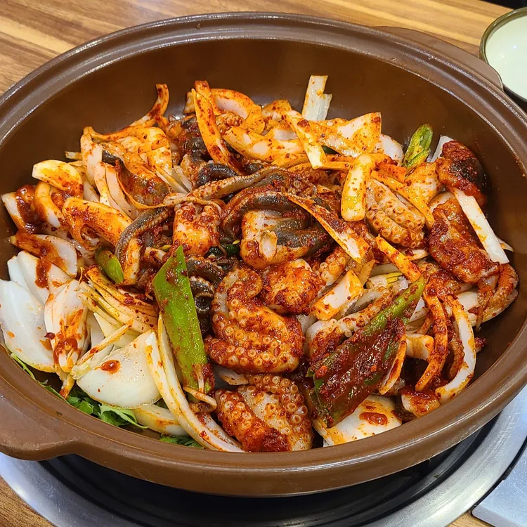공주칼국수쭈꾸미마당 대표 사진