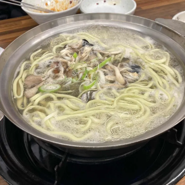 철수네뽕잎칼국수 대표 사진