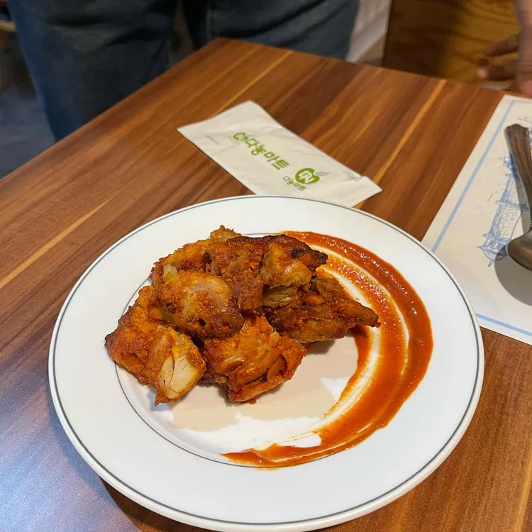 라즈 대표 사진