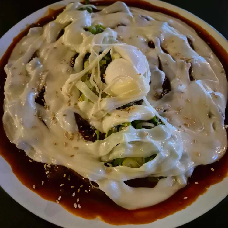 스지큐 대표 사진