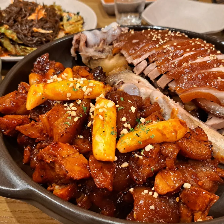족발야시장 대표 사진