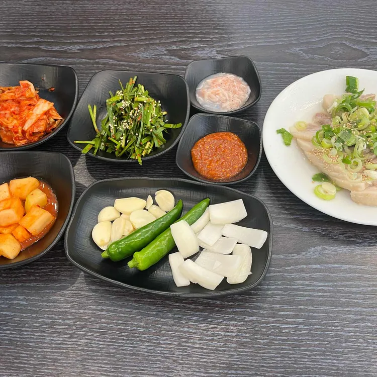 진주삼대국밥 대표 사진