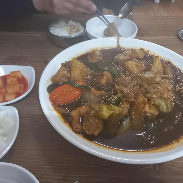 안동와룡찜닭 대표 사진