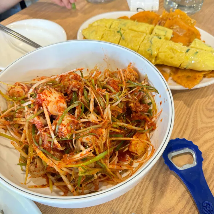 우진골뱅이 대표 사진