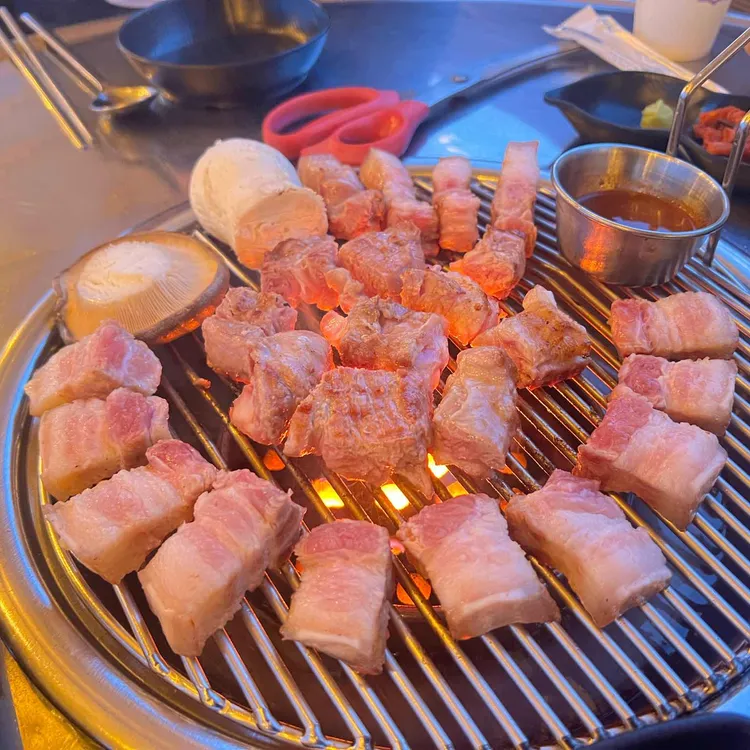 마녀상회 대표 사진