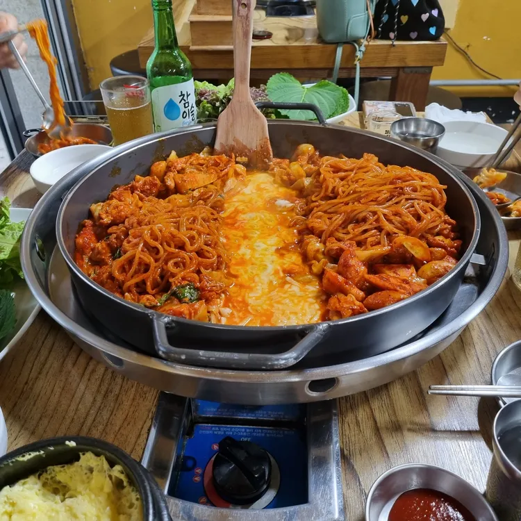 동창야채닭갈비 대표 사진