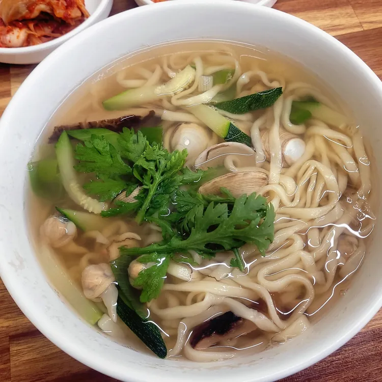 삼원칼국수 대표 사진