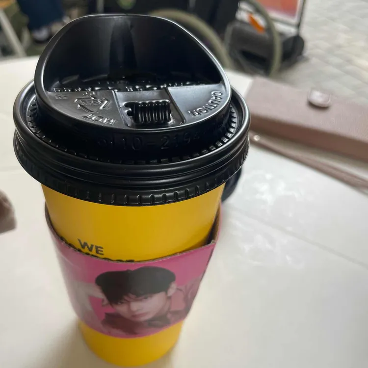 컴포즈커피 대표 사진