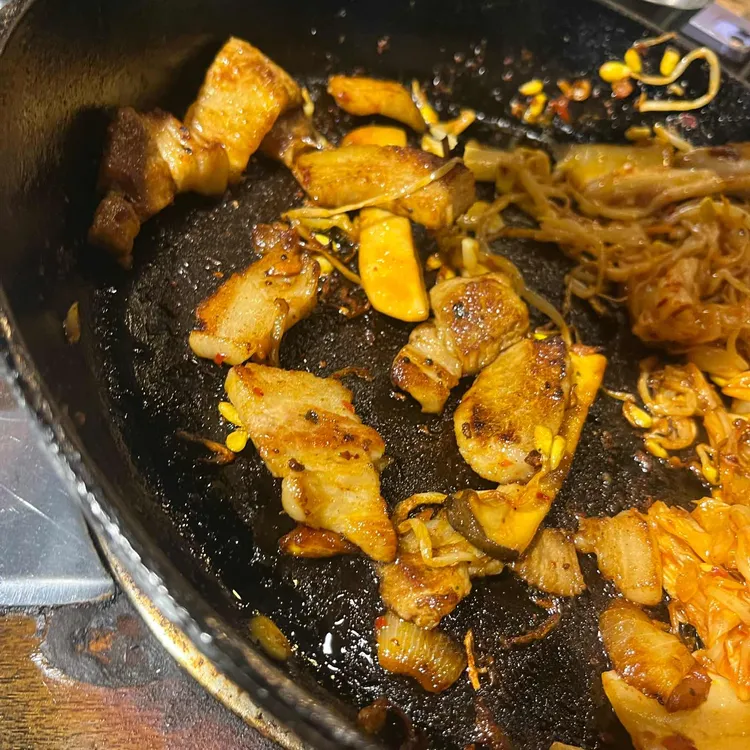 팬텀팬피그 대표 사진