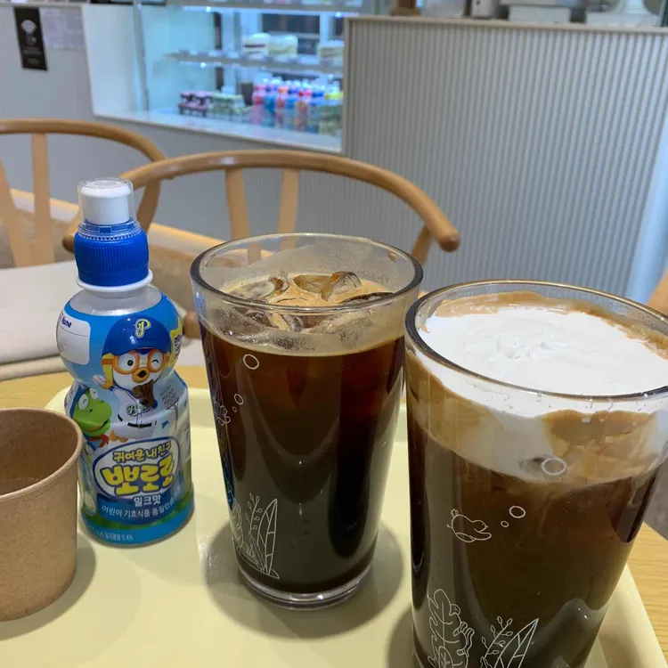 파란만잔 대표 사진