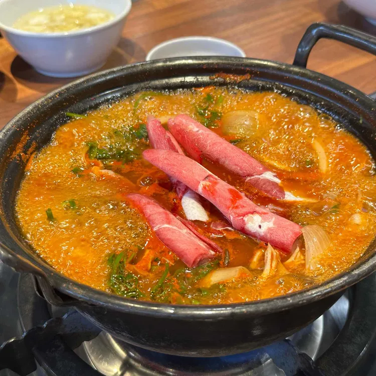 방이샤브샤브칼국수 대표 사진