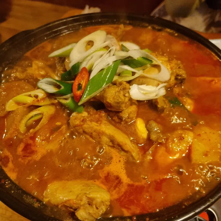 포석닭볶음탕 대표 사진