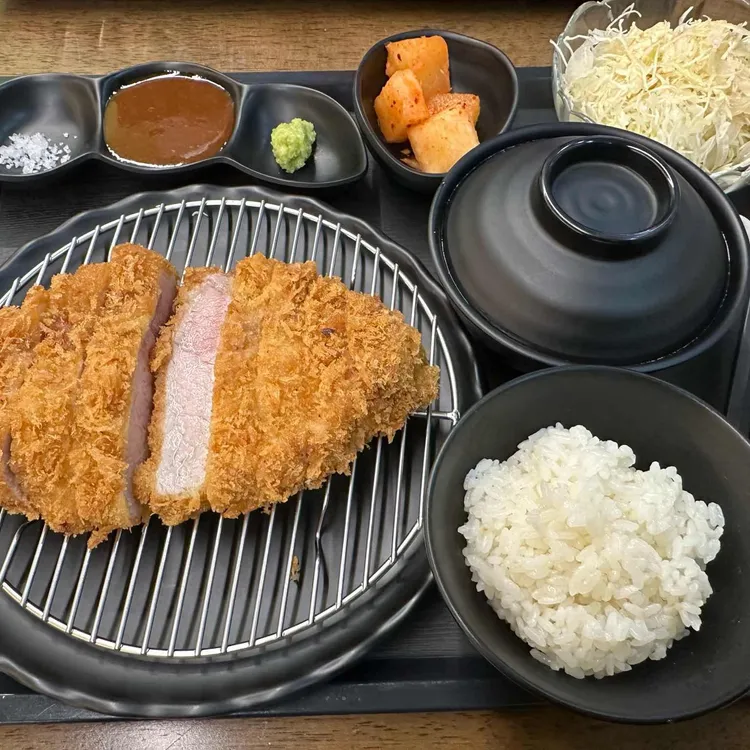 이소정카츠 대표 사진