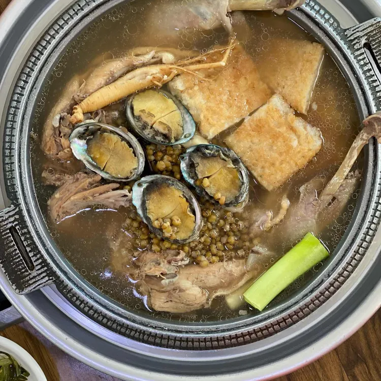 동암백숙 대표 사진