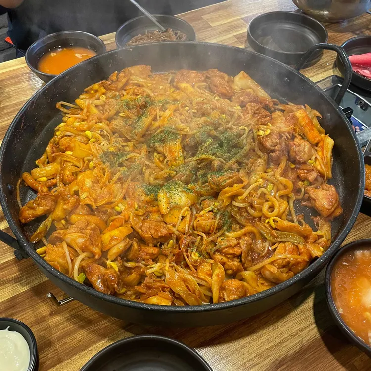 두총각닭갈비  대표 사진