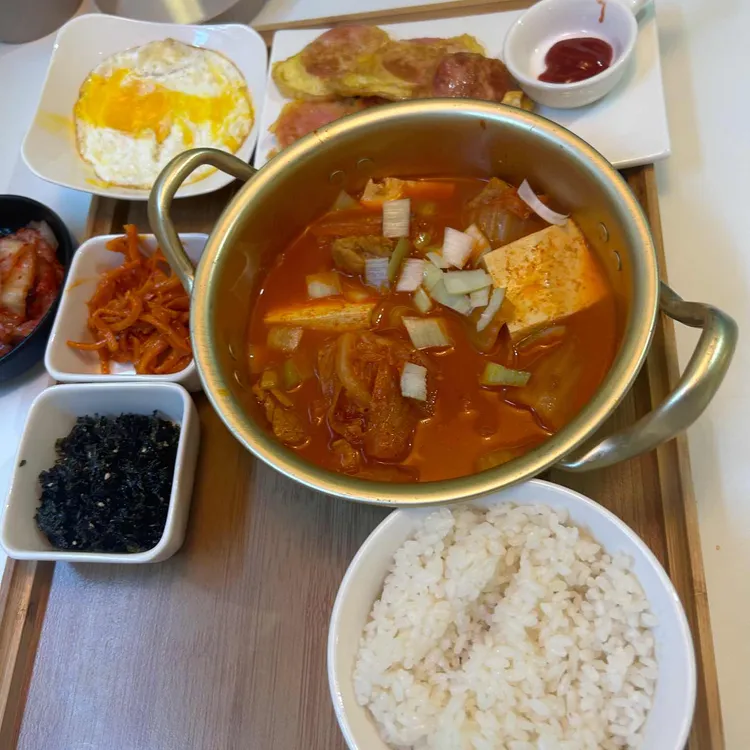 뽀미네 대표 사진