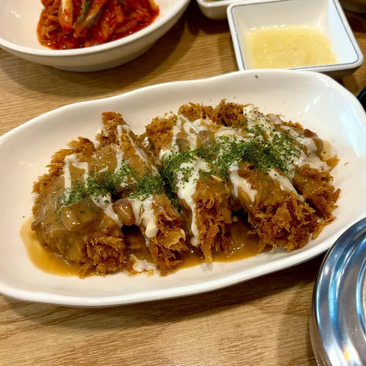 춘보네돼지국밥앤수제돈까스 대표 사진