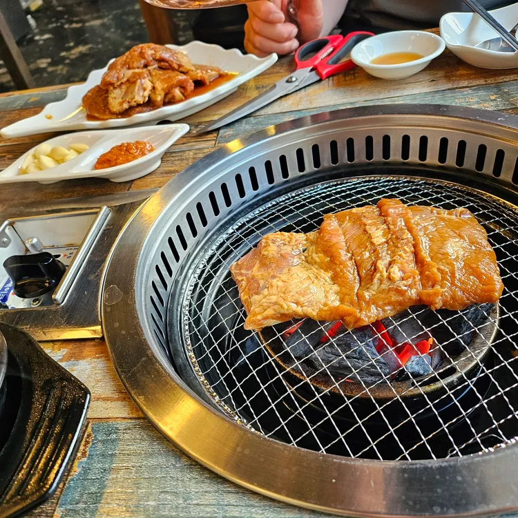 돈생각 대표 사진