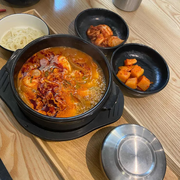 성수 곰식당 대표 사진