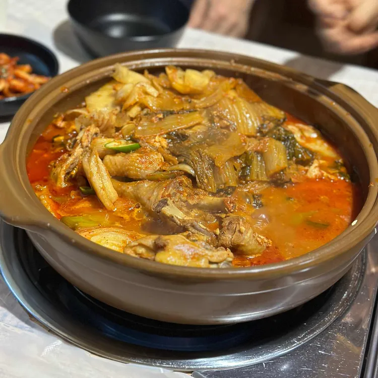 대가능이버섯백숙 대표 사진