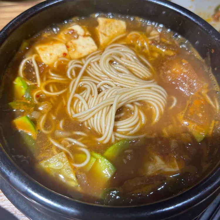 돈락 대표 사진