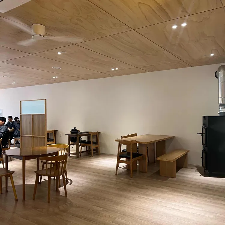 폴모스트 대표 사진
