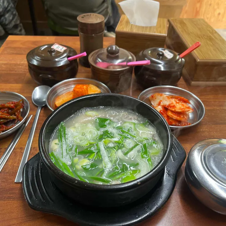 부산돼지국밥보쌈 대표 사진