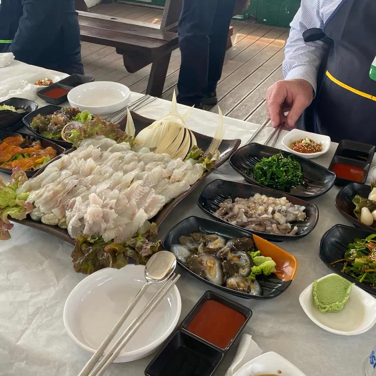 갯마을횟집 대표 사진