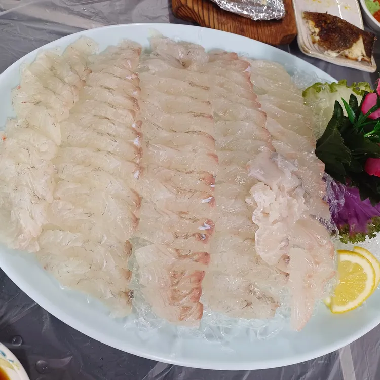 전망 좋은 횟집 대표 사진