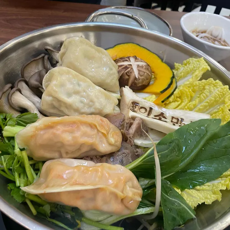 맑은이소만두 대표 사진