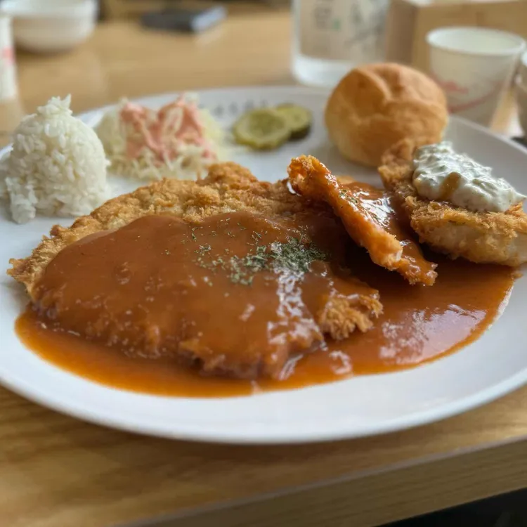 금화왕돈까스 안성공도점 - 안성 돈까스, 모밀 맛집 | 다이닝코드, 빅데이터 맛집검색