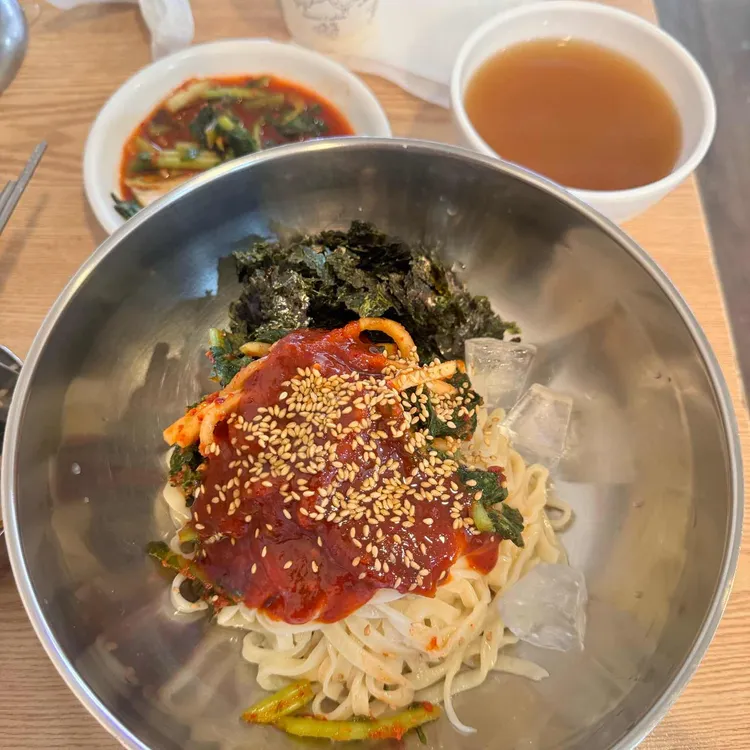시골칼제비 대표 사진
