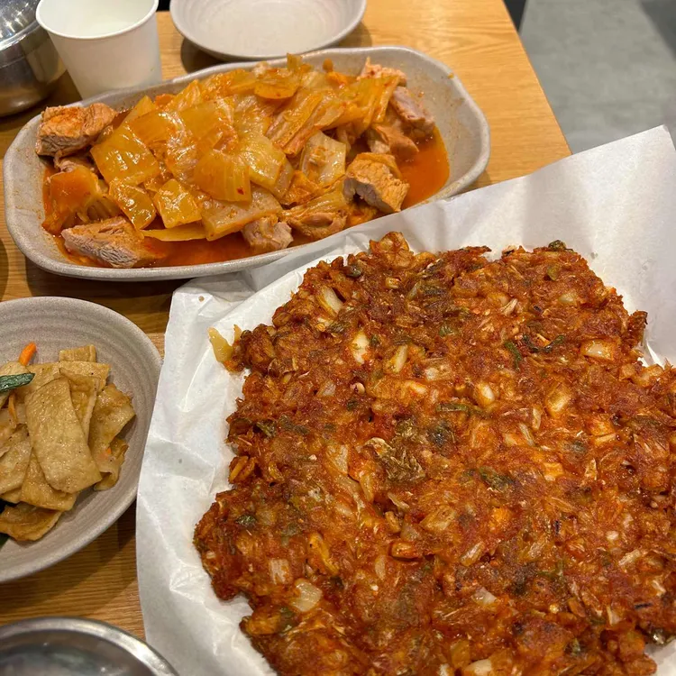 비스트로 분당김치찜 대표 사진