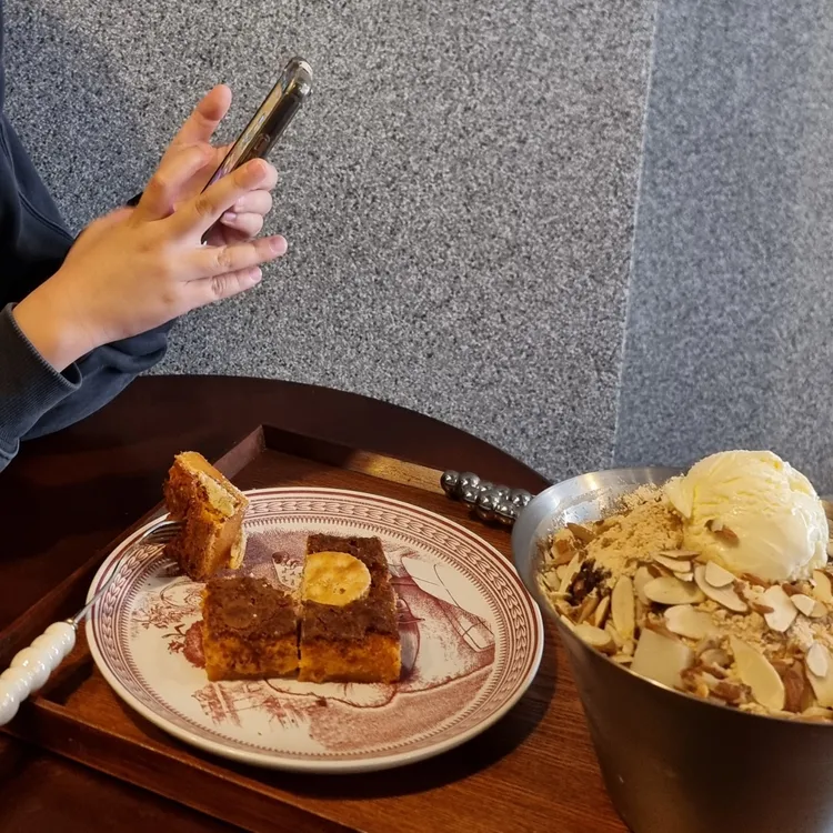 파케파케 대표 사진