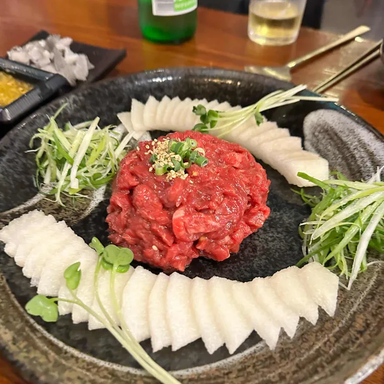 육회말투아웃 대표 사진