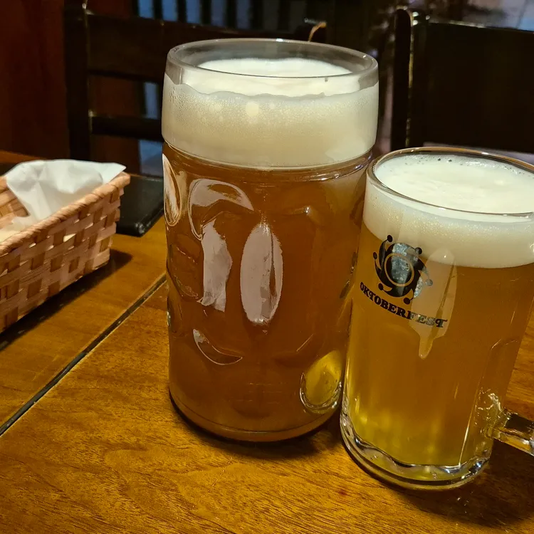 옥토버훼스트 대표 사진