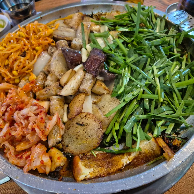 왕십리 황소곱창 대표 사진