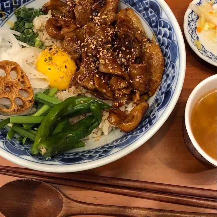 덮밥장사장 대표 사진