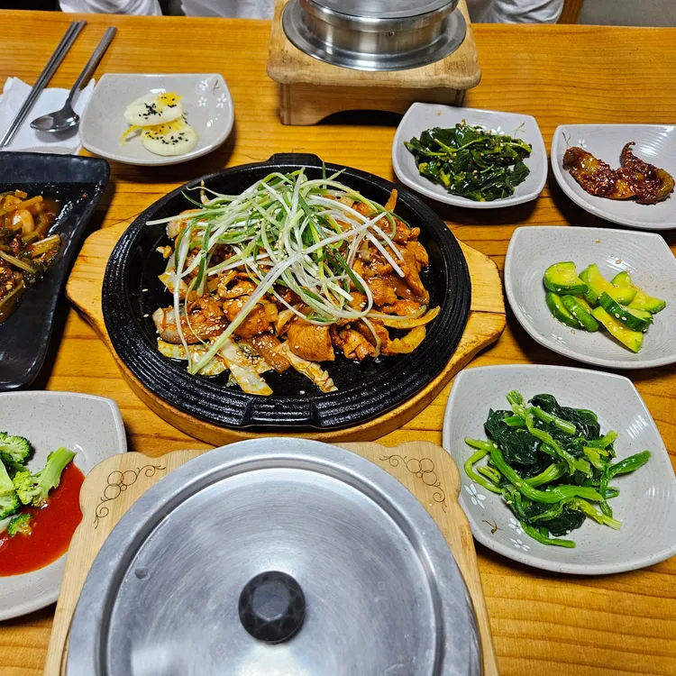 논두렁밭두렁 대표 사진