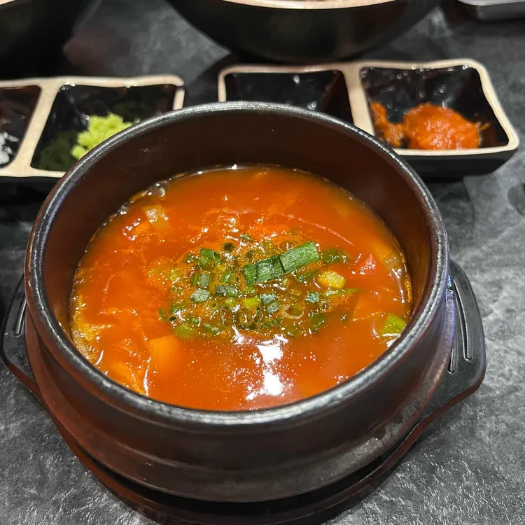 돈본 진월 대표 사진