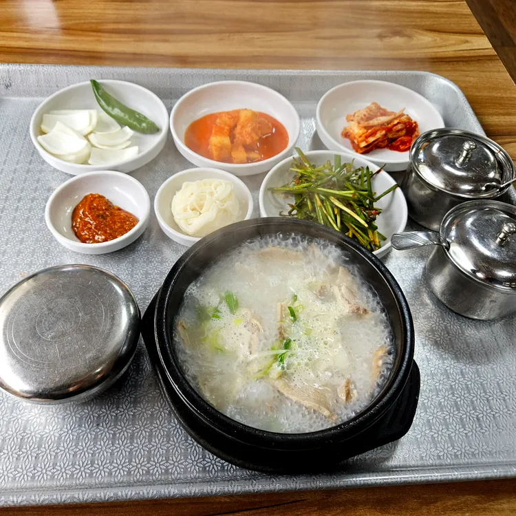 부산돼지국밥 대표 사진