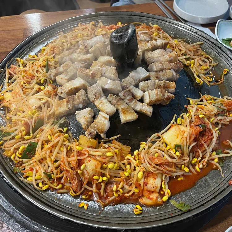 봉덕이생삼겹살 대표 사진
