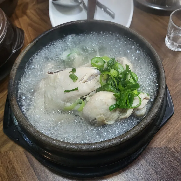 궁중 삼계탕 대표 사진