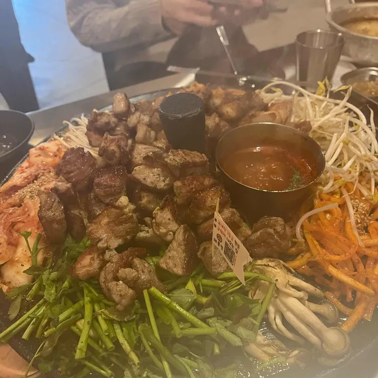 돼통령 대표 사진