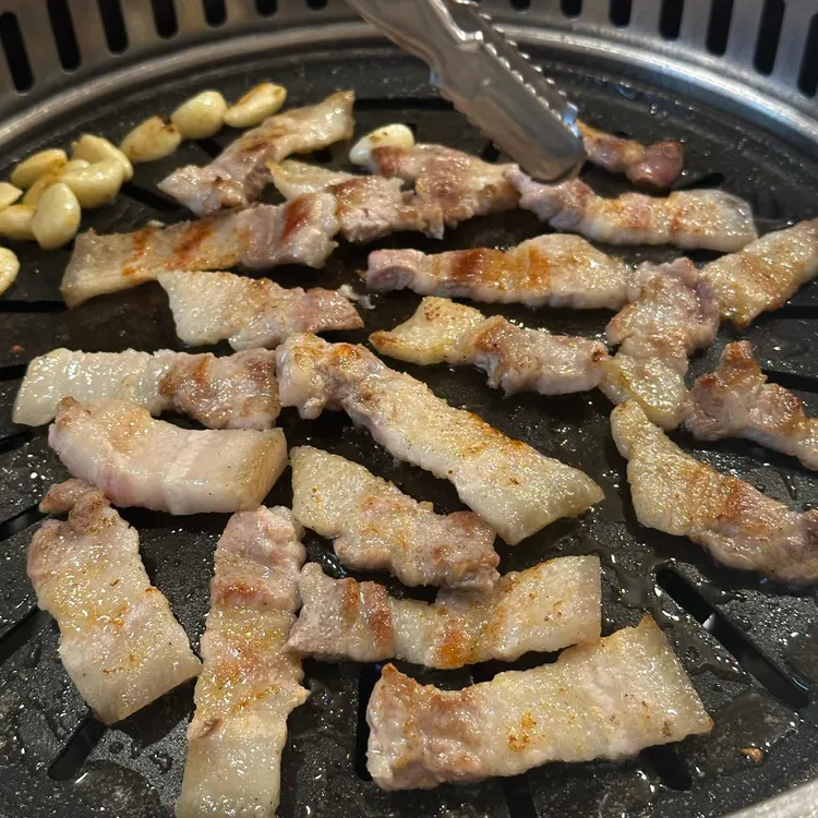 지리산꺼먹돼지 대표 사진