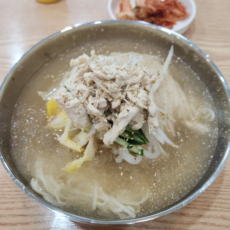 미사리밀빛초계국수 대표 사진