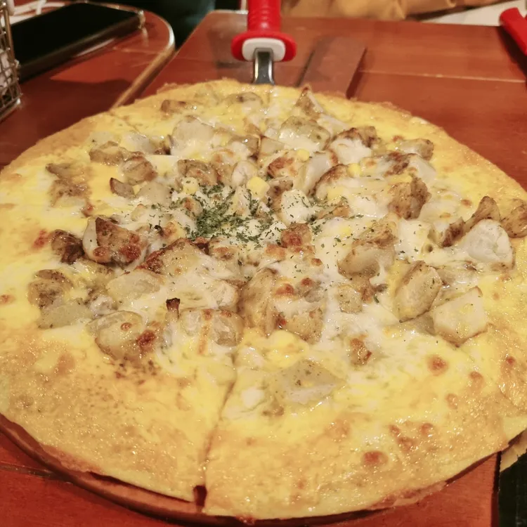 맥주를구한피자 대표 사진
