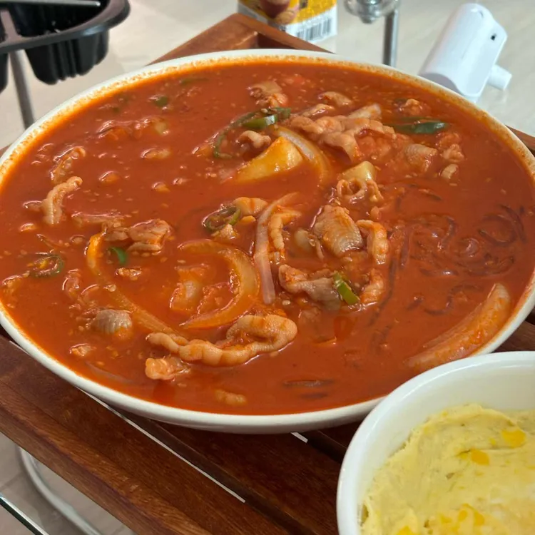 신화로닭발 대표 사진