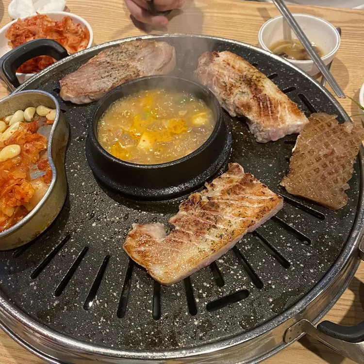 무한삼겹시대 대표 사진